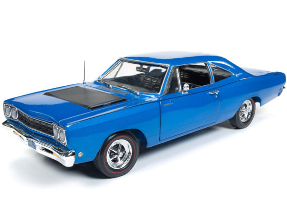 Autoworld Amm1125 Class of 68 1968 Plymouth Road Runner 1:18 Blue