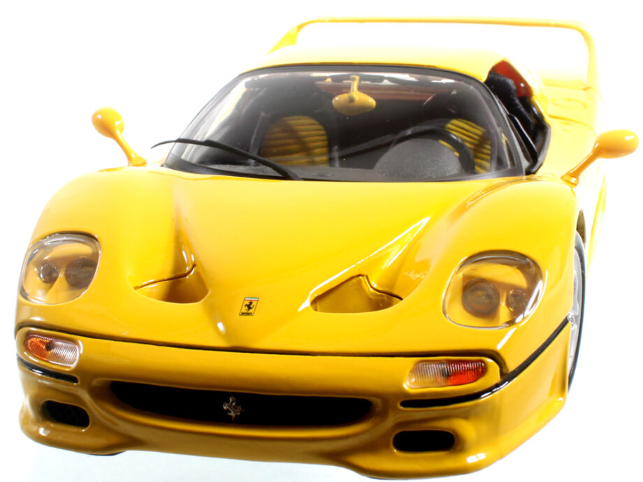 Bburago 18-16004 Ferrari F-50 1:18 Yellow