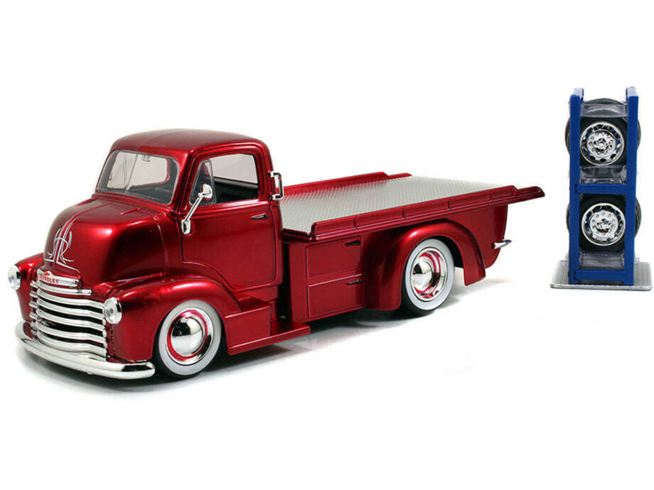 Jada 97688 Just Trucks with Extra Wheels 1:24 1952 Chevrolet Coe Flatbed Truck Red