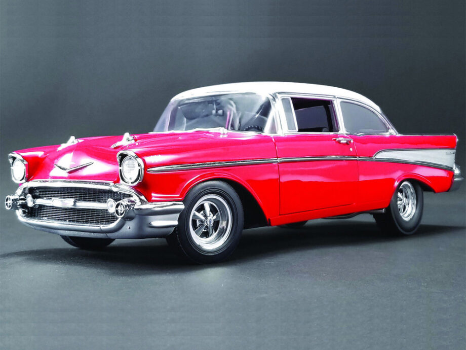 Acme A1807005 1957 Chevrolet Bel Air Street Strip 1:18 Red with White Top
