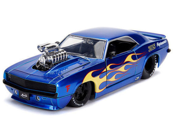 Jada 30708 Bigtime Muscle 1969 Chevrolet Camaro with Blower Engine 1:24 Blue with Yellow Flames