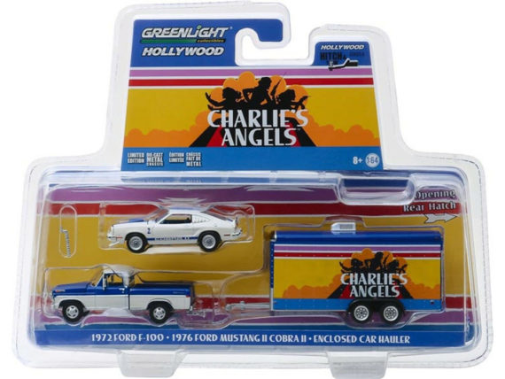 Greenlight 31070 A Hitch & Tow Charlie's Angels Ford F-100 & Mustang 1:64 Set