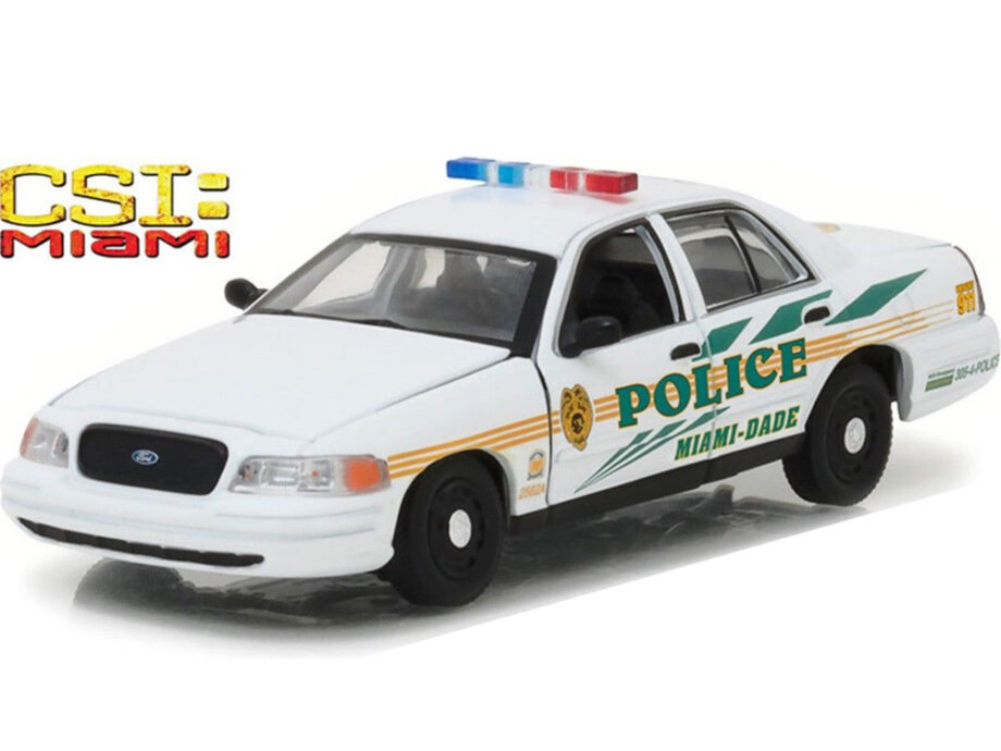 Greenlight 86508 CSI Miami Dade 2003 Ford Crown Victoria Police Interceptor 1:43 White