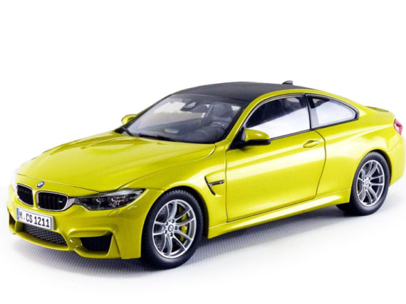 Paragon 97103 Bmw M4 Coupe 1:18 Austin Yellow with Carbon Top