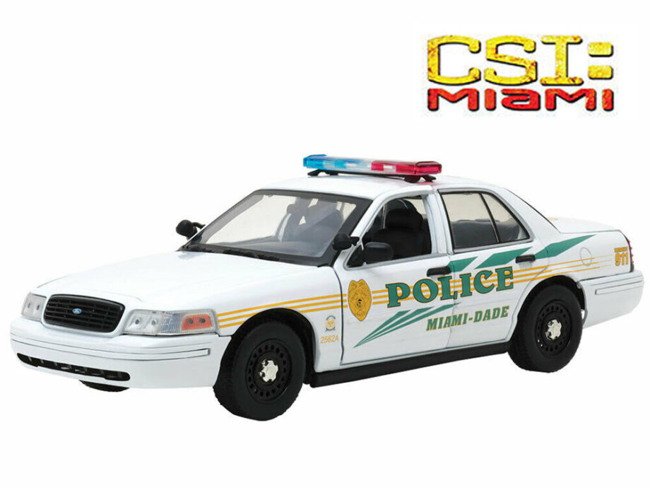 Greenlight 13514 CSI Miami 2003 Ford Crown Victoria Interceptor Police Car 1:18 White