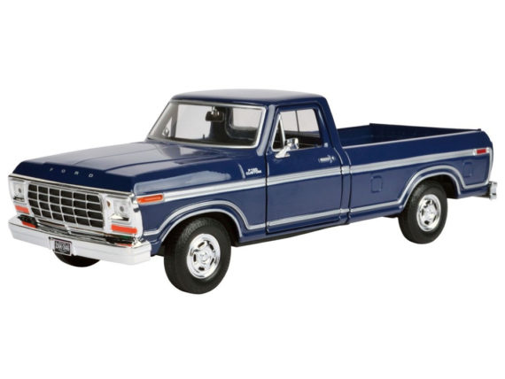 Motormax 79346 1979 Ford F-150 Custom Pick Up Truck 1:24 Blue
