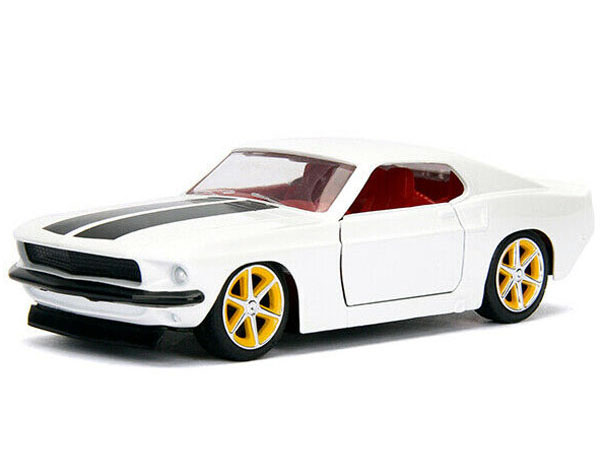 Jada 99517 Fast & Furious Roman's Ford Mustang 1:32 White