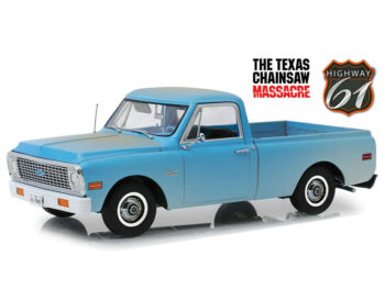Highway 61 18014 Texas Chainsaw Massacre 1970 Chevrolet C10 1:18 Weathered Light Blue