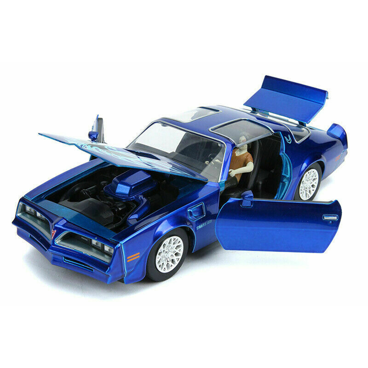 Jada 31118 Hollywood Rides Pennywise and Henry Bower's 1977 Pontiac  Firebird 1:24 with Figures » BT Diecast