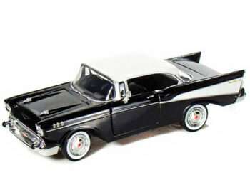 Motormax 73228 1957 Chevy Bel Air Hard Top 1:24 Black
