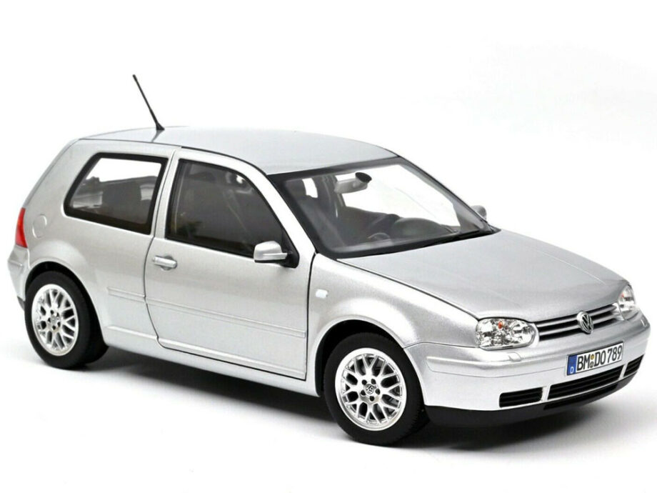 Norev 188570 1998 Volkswagen Golf GTI 1:18 Silver