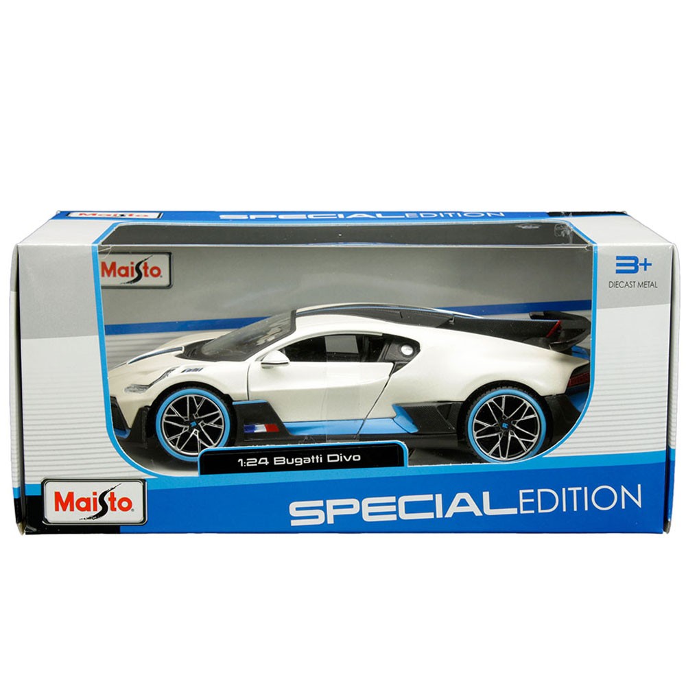 Maisto 31526 Bugatti Divo 1:24 with Blue Accent White