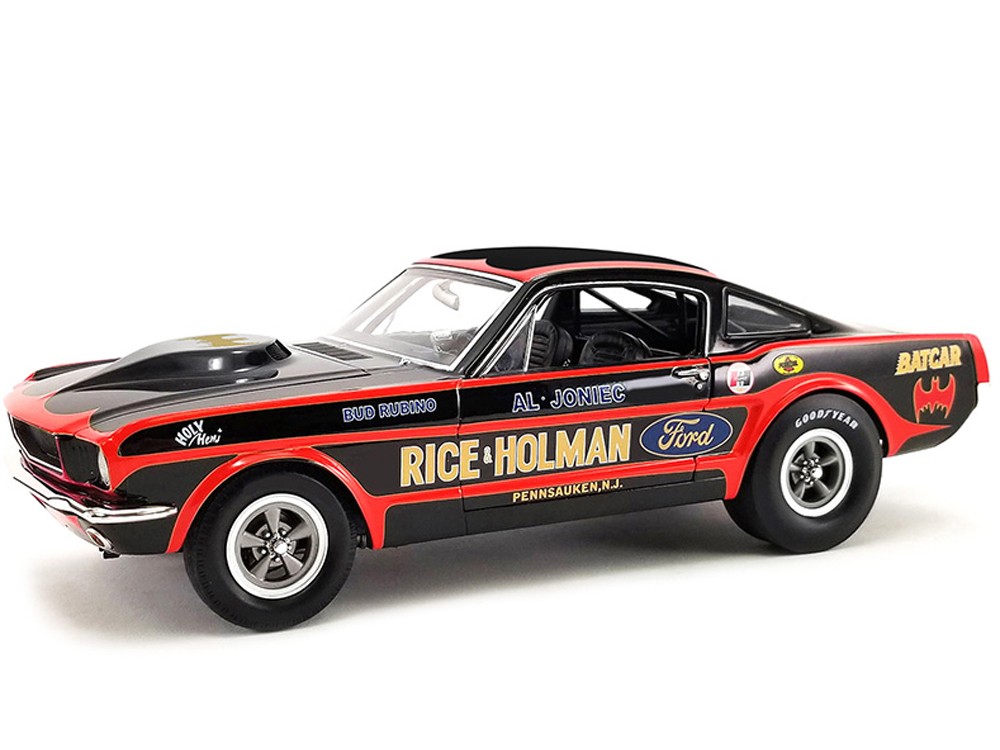 Diecast model Ford Mustang Coupe (1965), scale 1:18, Norev