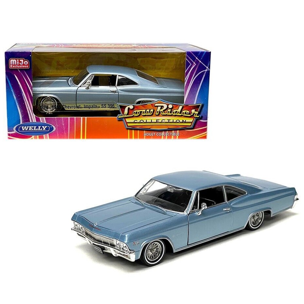 Welly 22417 Low Rider 1965 Chevrolet Impala SS 396 Hard Top 1:24 Light Blue