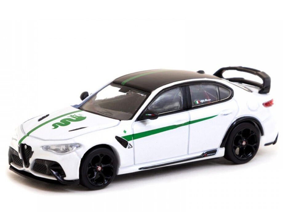 Tarmac Works T64G-TL031-MWG Global 64 Alfa Romeo Giulia GTAm 1:64 White / Green