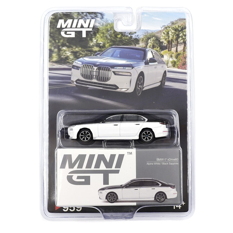 Mini GT MGT00959 BMW i7 xDrive60 2-Tone 1:64 Alpine White / Black Sapphire
