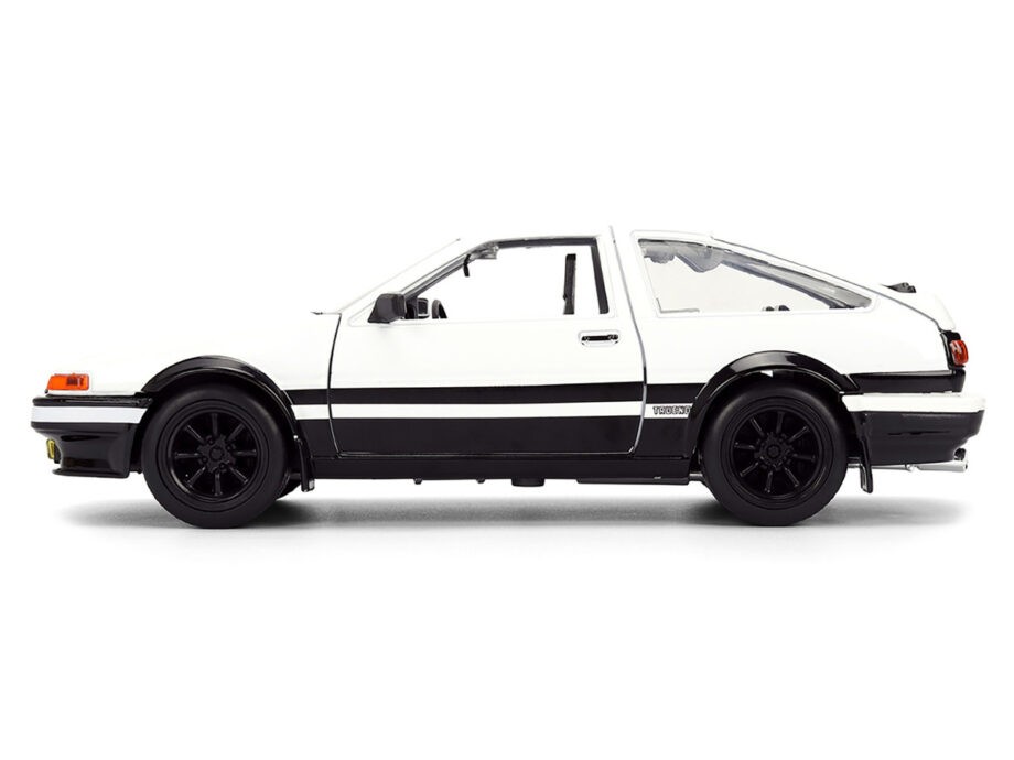 Jada 34501 Initial D Toyota Trueno AE86 1:24 with Takumi Figure Black / White