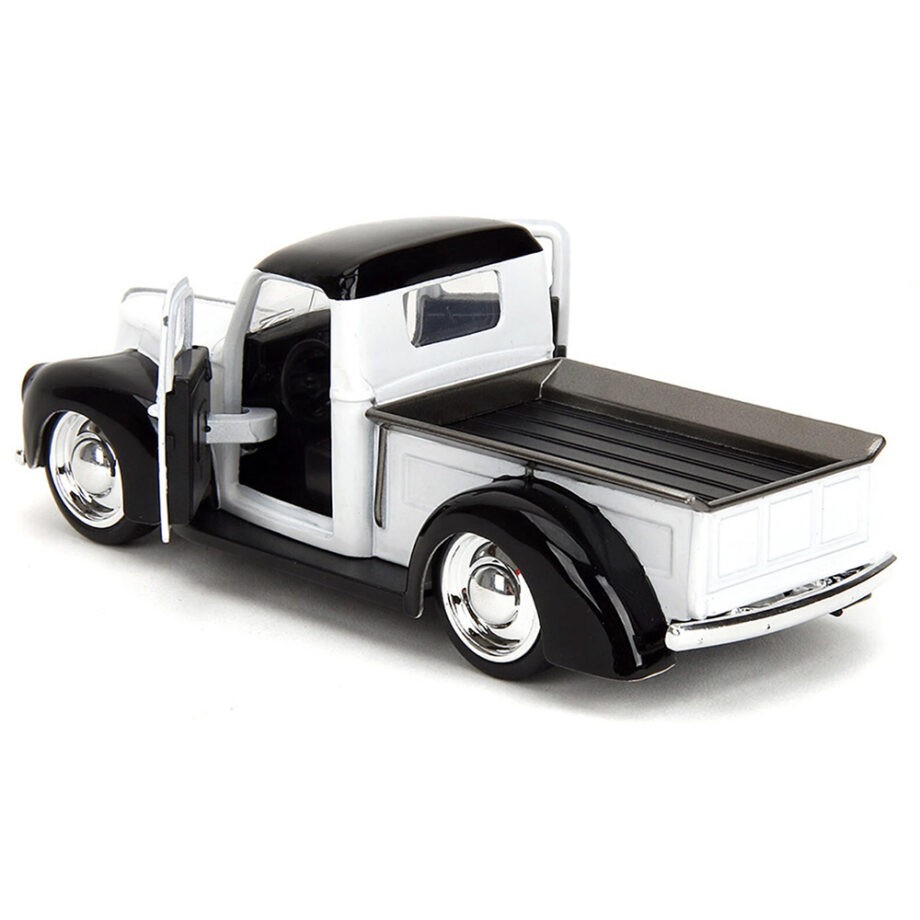 Jada 36091 Disney's Mickey Mouse Steamboat Willie 1941 Ford 1:32 White / Black