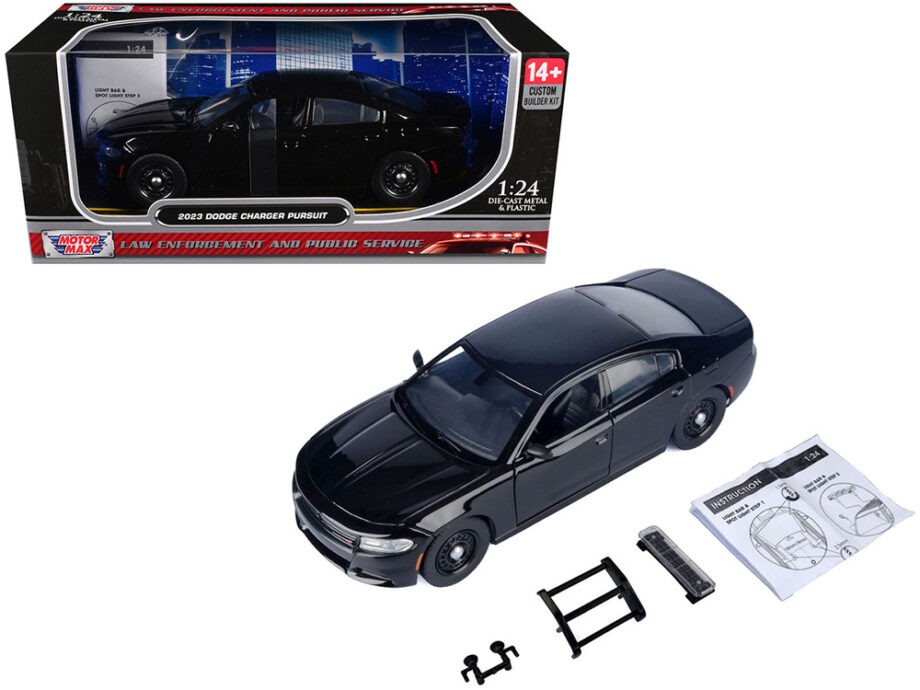 Motormax 76810 2023 Dodge Charger Pursuit 1:24 with Custom Builder Kit Unmarked Police Car Plain Black