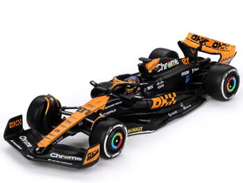 Mini GT MGT00768 McLaren MCL60 2023 F1 Japan GP 3rd Place 1:64 #81 Oscar Piastri