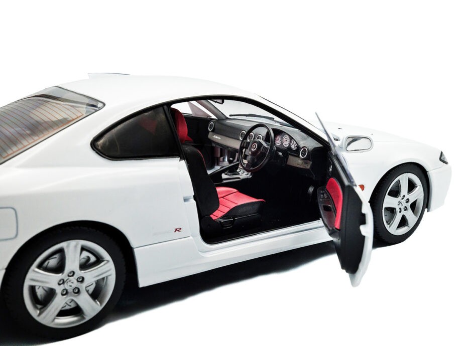 Solido S1812201 1999 Nissan Silvia S15 Spec R Aero 1:18 Aspen White