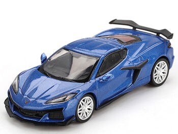 Mini GT MGT00892 2023 Chevrolet Corvette Z06 1:64 Elkhart Lake Blue Metallic