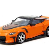 Tarmac Works T64G-074-OR VeilSide Nissan FFZ400 Fairlady Z 1:64