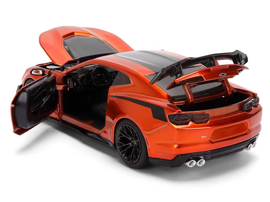 Jada 36596 Bigtime Muscle 2024 Chevrolet Camaro ZL1 1LE 1:24 Orange Metallic with Black Stripes