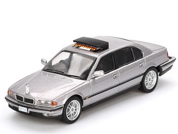 Mini GT MGT00902 007E James Bond 007 Tomorrow Never Dies BMW 750 IL 1:64 Silver