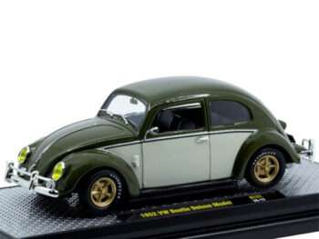 M2 Machines 40300 137 A 1952 Volkswagen Beetle Deluxe 1:24 2-Tone Green