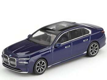 Mini GT MGT01111 BMW i7 xDrive60 1:64 Tanzanite Blue Metallic