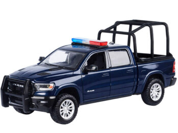Motormax 79545 2019 Ram 1500 Laramie Crew Cab 1:27 with Stand Cage & Light and Sound Blue
