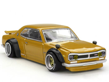 Mini GT x Kaido House KHMG228 Nissan Skyline 2000 GT-R (KPGC10) Kaido Street V2 1:64 Yellow