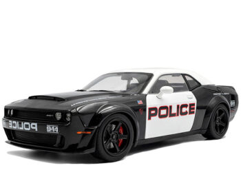 Solido S1805715 Dodge Challenger R/T Scat Pack Widebody Police Car 1:18 Black / White