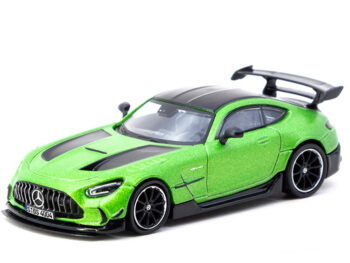 Tarmac Works T64G-042-GR Mercedes Benz AMG GT Black Series 1:64 Green