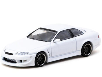 Tarmac Works T64G-080-WH VERTEX Toyota Soarer JZZ30 1:64 White