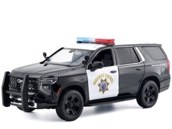 Motormax 79629 2025 Chevrolet Tahoe PPV California Highway Patrol 1:24 with Light and Sound Black / White