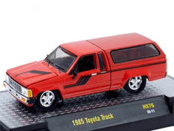 M2 Machines 31500 HS76 1985 Toyota SR5 Pick Up Truck with Camper Shell 1:64 Red