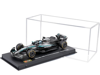 Bburago 18-38238 GR Formula F 1 2025 Mercedes Benz AMG W16 1:43 with Show Case #63 George Russell