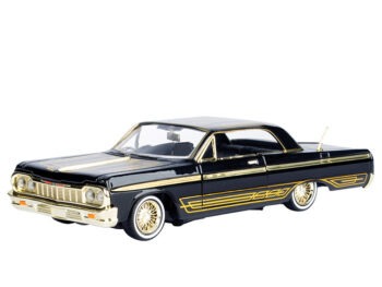 Motormax 79202 Midnight Eclipse Low Riders 1964 Chevrolet Impala 1:24 Black