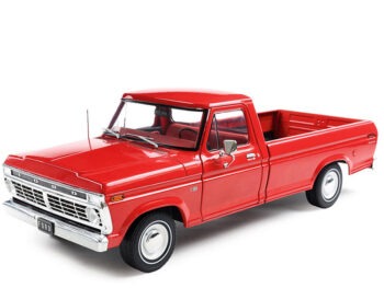 IXO Model U18RDC003 1974 Ford F-100 Pick Up Truck 1:18 Red