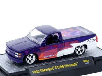 M2 Machines 31500 HS84 1990 Chevrolet C1500 Siverado 1:64 with 3D Sprectra Glasses
