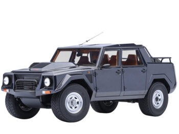 AUTOart 74552 Lamborghini LM002 1:18 Blu Acapulco Metallic / Metallic Blue